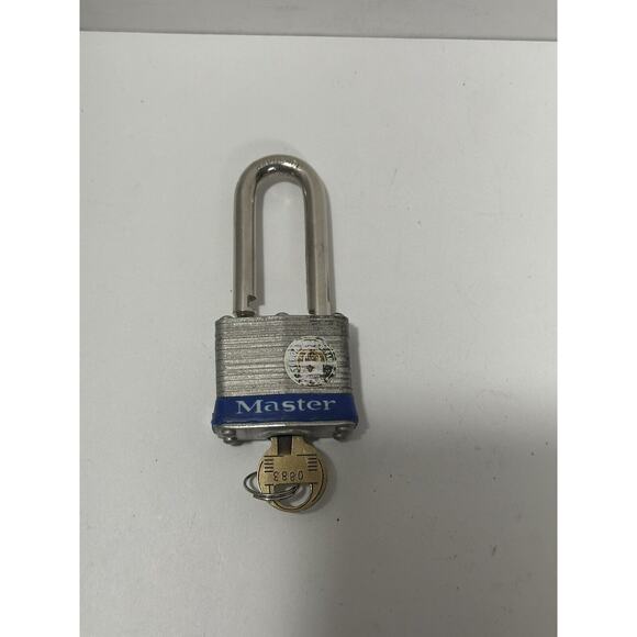 Master Lock No 3 Long Shackle Laminated Steel Level One‎ Key Used - Picture 2 of 6